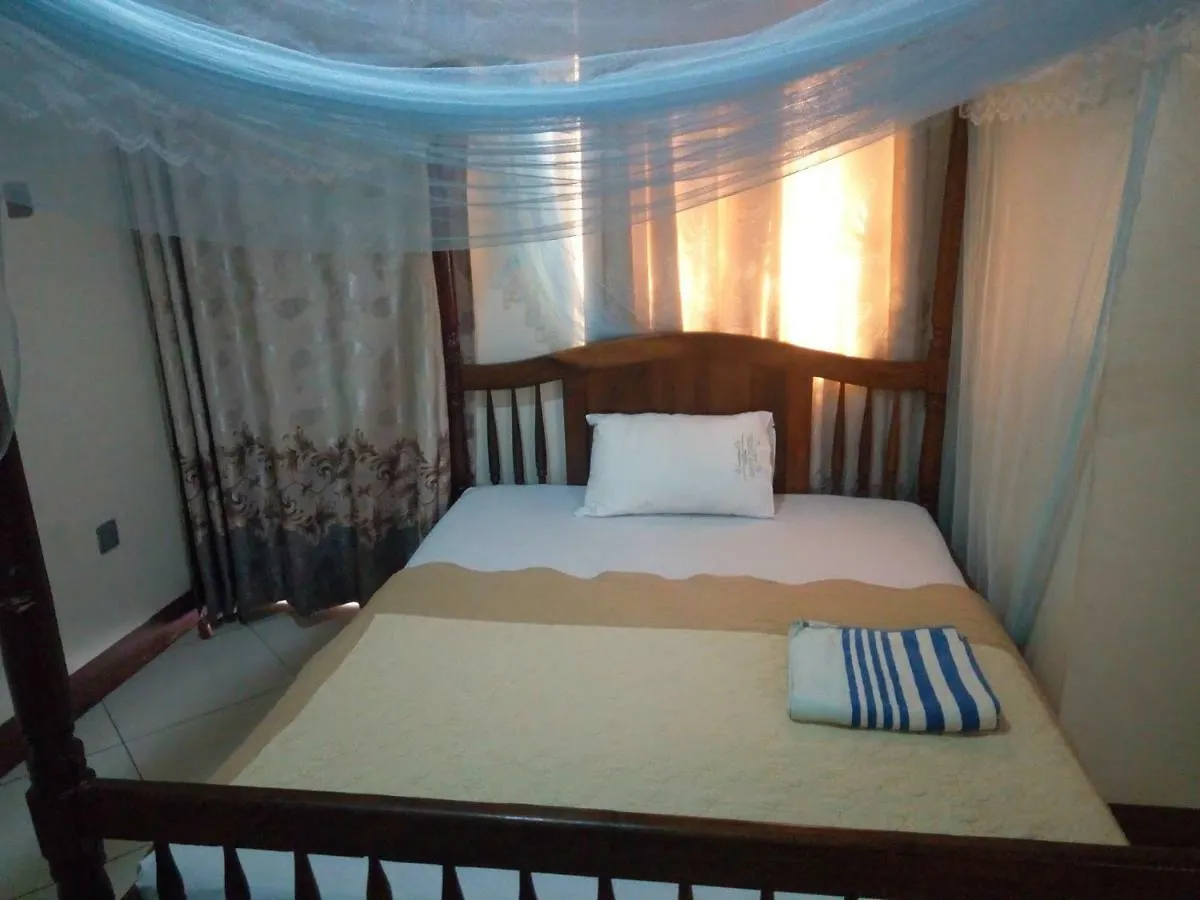 *** Bed & Breakfast New Lions Hotel Kampala Uganda